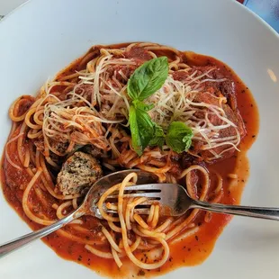 Meatballs and spaghetti