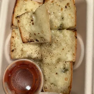 8. Cheese Bread with Marinara
