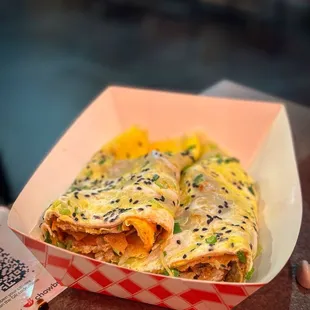 Fried egg pancake - 蛋煎饼