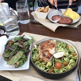 Pesto Pasta*