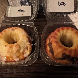Peach Cobbler Pound Cake
