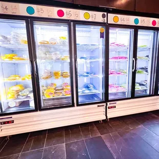 Wide selection of plates to choose from