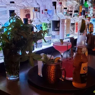 Craft &amp; classic cocktails