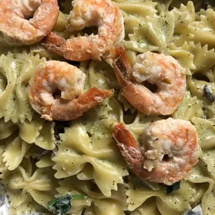 Mediterranean Shrimp Pasta