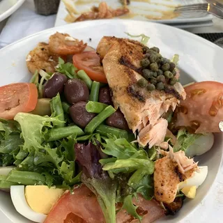 Grilled Salmon Nicoise Salad