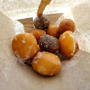 Donut holes mix: chocolate, honey dipped and old fashion.