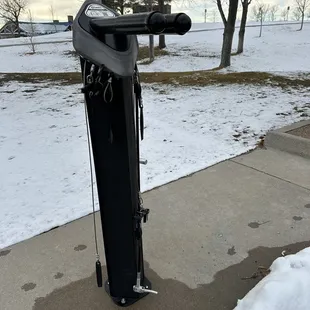 Air pump station is a nice must have.  Located next to Senac.