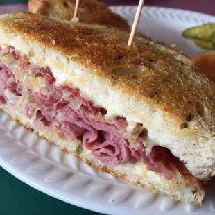 Rueben: corn beef is made in-house. It is a bit salty for my taste, but excellent flavor! Russian dressing on the side (a plus)!