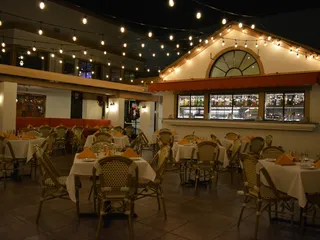 Jaks Authentic Indian & Modern Vibe