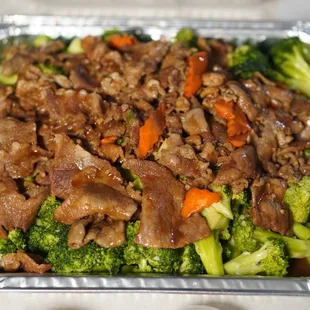 Beef Broccoli Chow Mein