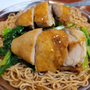 Oyster Sauce Chicken on Cake Noodle