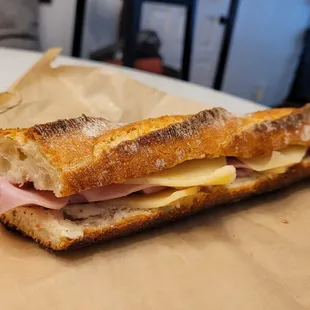 The Parisian Baguette