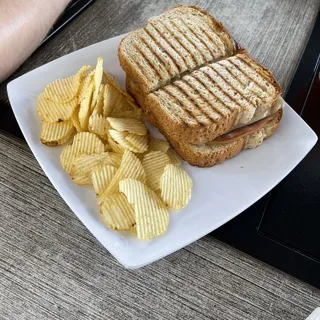 Bistro Club