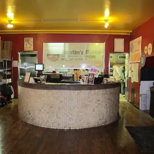 sushi and sashimi, interior