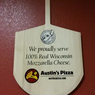 Waiting on my gluten free pizza with bacon, black olives and mushrooms!   Yum!