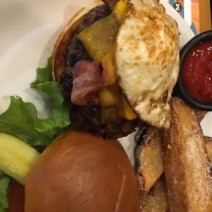 Breakfast Burger with Steak Fries