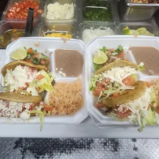 Gorditas plate you can choice your meat asada,pastor,chicken fajita,callejera,campechana,bistek.