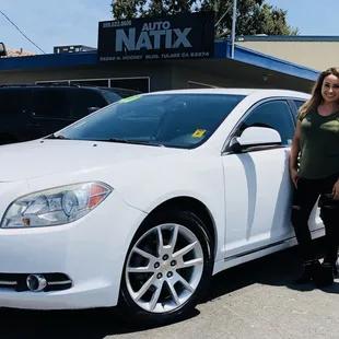 Thanking our Fresno Based customers for their growing support! Ms. Cruz and her family are true definition of a great customer! Thank you