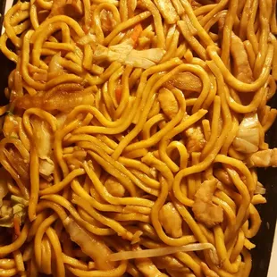 Chicken Lo Mein