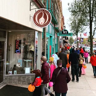Downtown Trick or Treat 2019