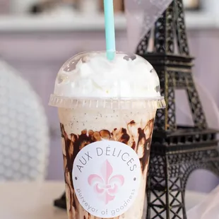 Cafe Liegeois. Photo credit: Dee Macaraeg Photography.