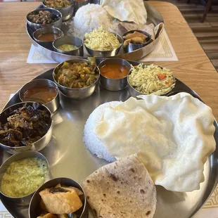 LUNCH THALI-VEG