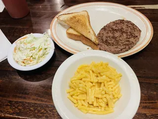 Mama Renie's Pizza