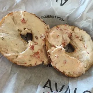Toasted Plain Bagel With Lox Spread