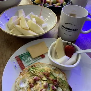Cheese Jalapeno Bagel/ Cream Cheese
