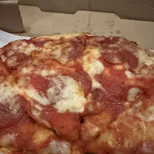 Pepperoni pizza
