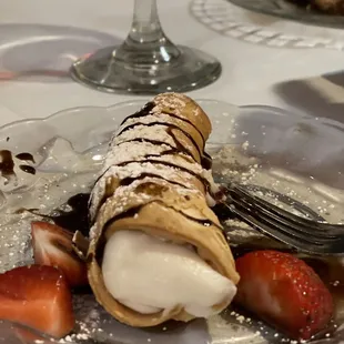 Cannoli... was perfect