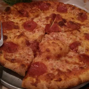 Lunch portion small pepperoni pizza