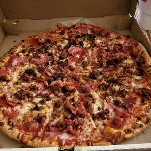 Large Butcher Block (All The Meats) With Extra Sauce 2