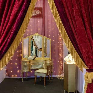 Vintage Clothing Abq