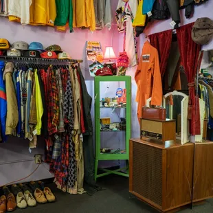 Vintage 80s Clothing