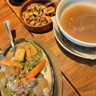 Sinigang (BROTH ONLY)