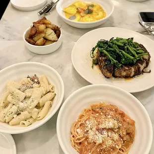 Rigatoni, Spaghetti, Patate, Ravioli and Maiale