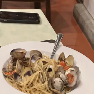 LINGUINE ALLE VONGOLE VERACI