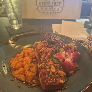 PAN SEARED SALMON