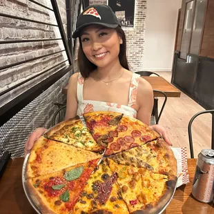 Check out IG @superanitaa for more foodie reviews/recs~