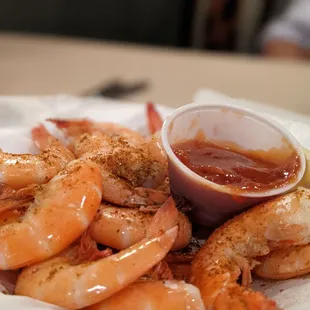 One lb of steamed shrimp appetizer!