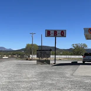 The sign outside  stop!!