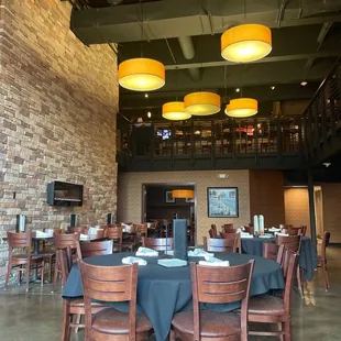 AVI dining room
