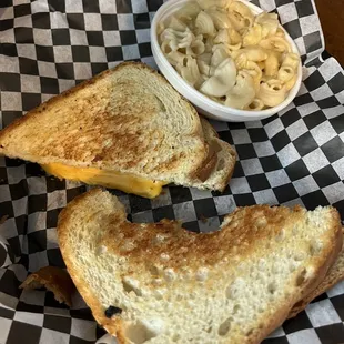 Kids grilled cheese and Mac n Cheese