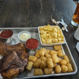 chicken wings, fried chicken wings, chicken wings and fried chicken, poultry, bbq wings, fried chicken, food, bbq chicken, chicken