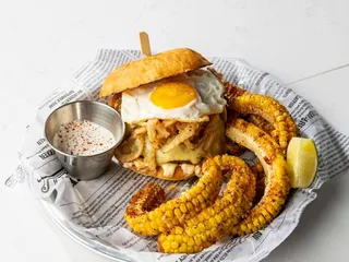 Dee's Table Burgers & More