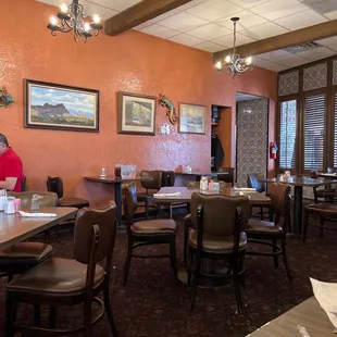 Lunch time at Avila&apos;s