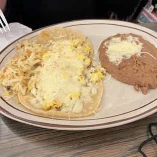 juevos rancheros plate, hold the chile