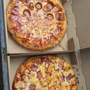 Hawaiian pizza and half pepperoni half cheese and Buffalo and BBQ wings