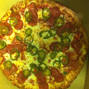 Large pepperoni &amp;jalapeños